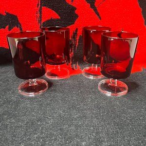 French Luminarc Ruby Red Cordial Drinking Glassware.Set Of 4. Vintage